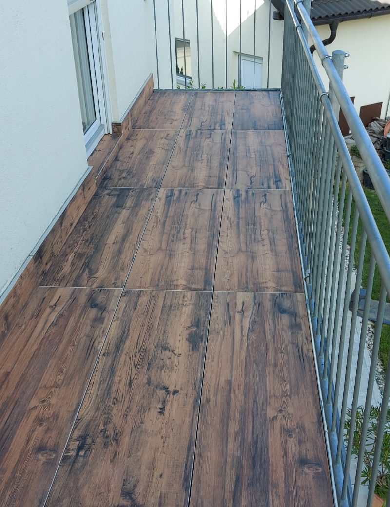 Terrasse in Vaterstetten — Außenbereich